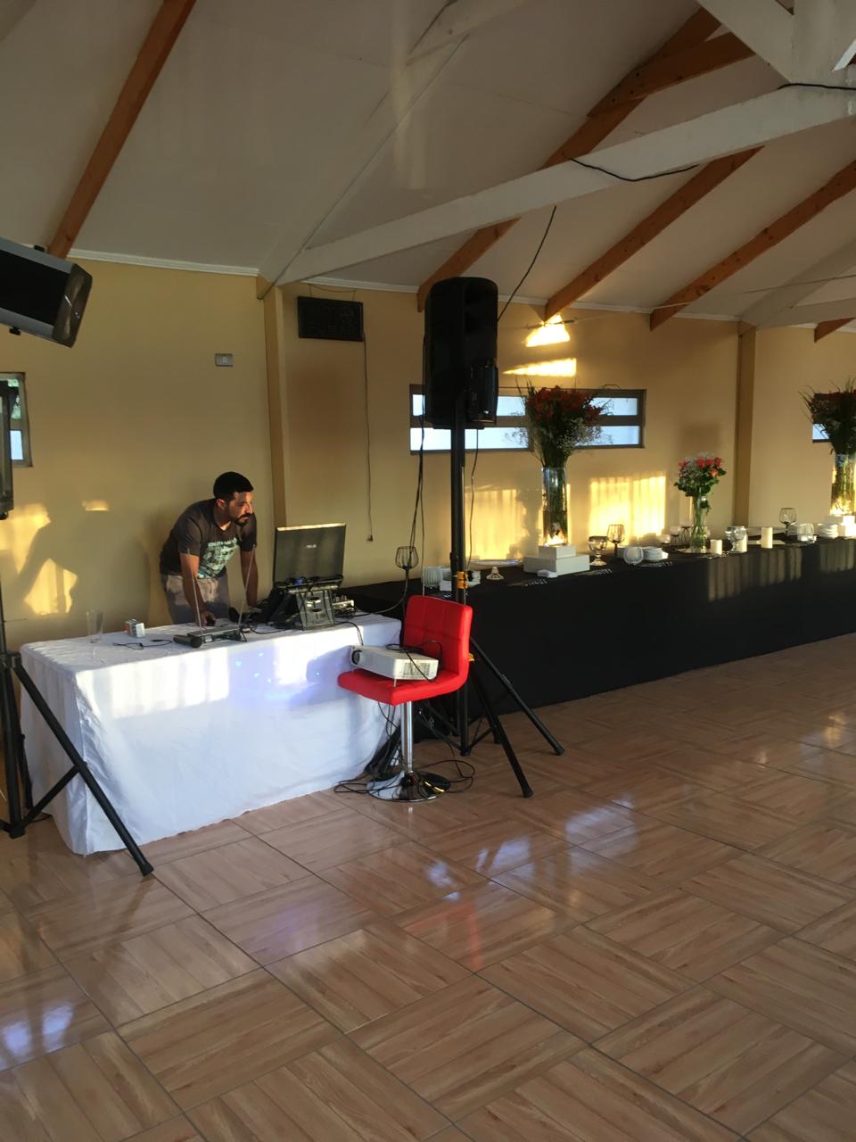 Equipo de sonido y música para eventos